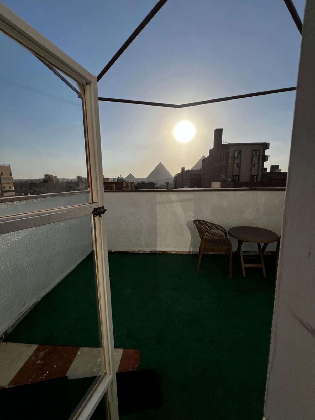 Piramide De Giza View Inn Kafret el-Gabal Eksteriør billede