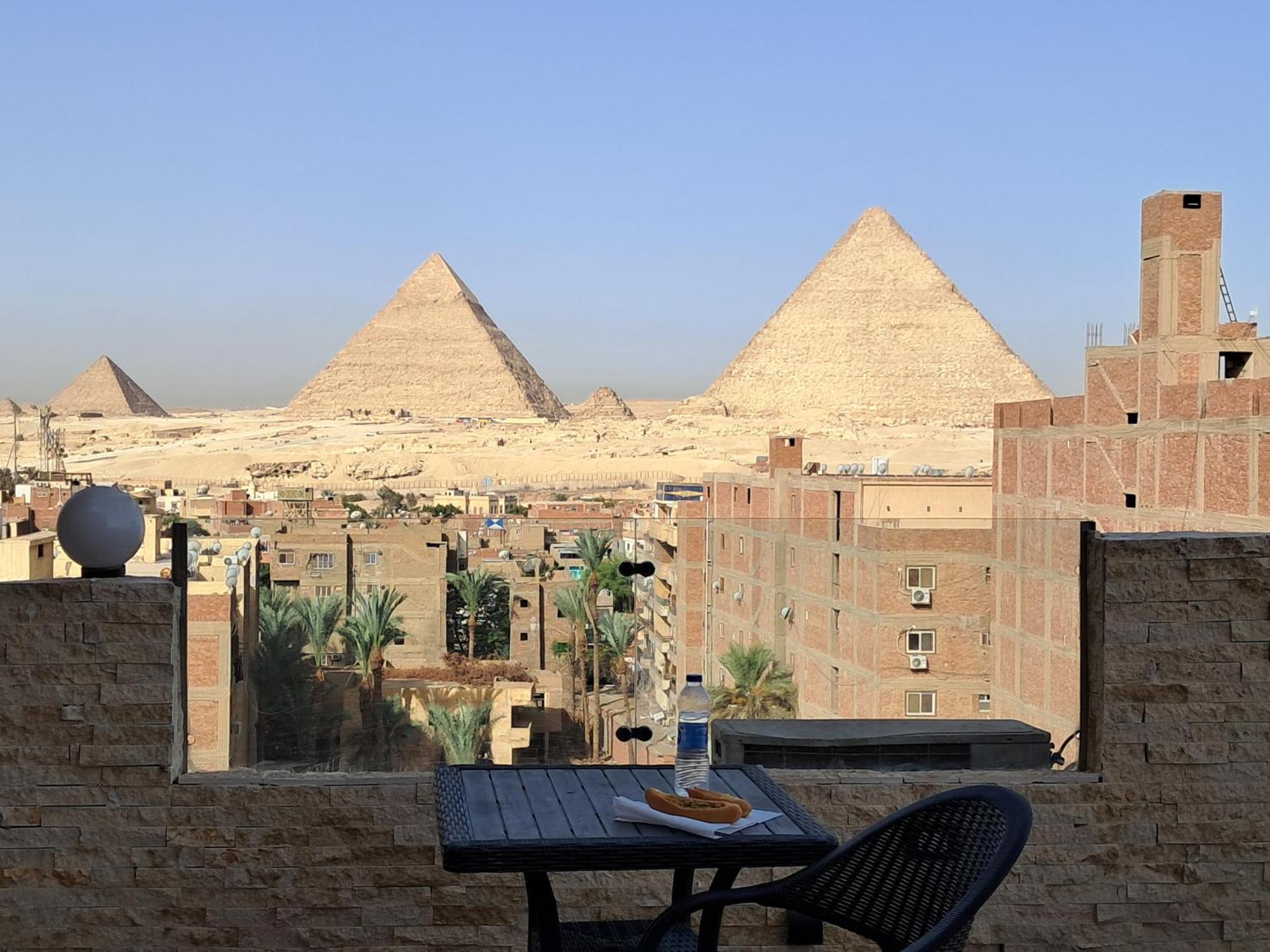 Piramide De Giza View Inn Kafret el-Gabal Eksteriør billede
